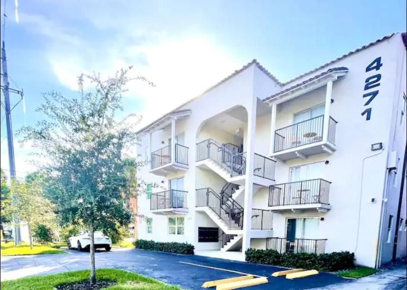 Miami International Airport 1 Appartement Buitenkant foto